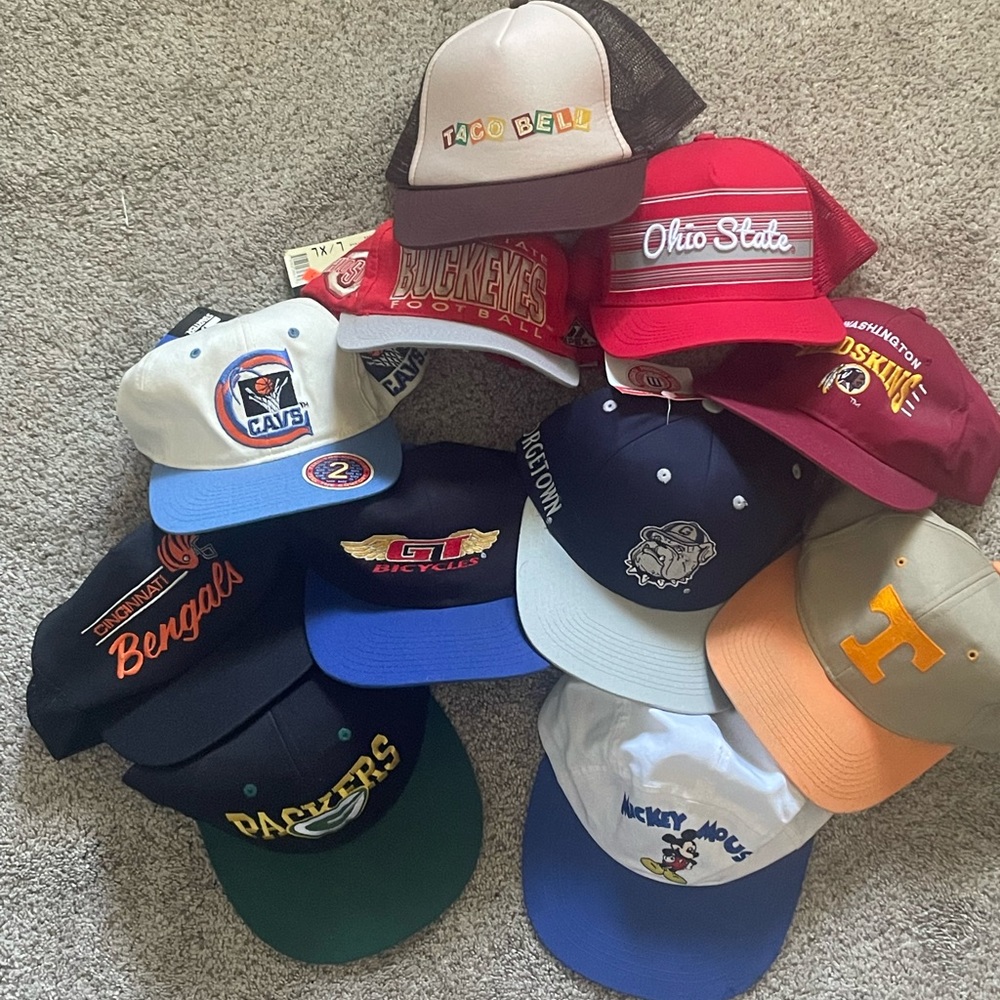 VINTAGE HATS